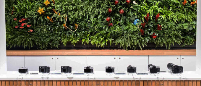 Mobilane LivePanel IndoorLivePanel: Creative inspiration at Fujifilm London