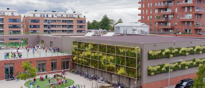 Mobilane LivePanel Outdoor Community School De Groene Draad Vlaardingen